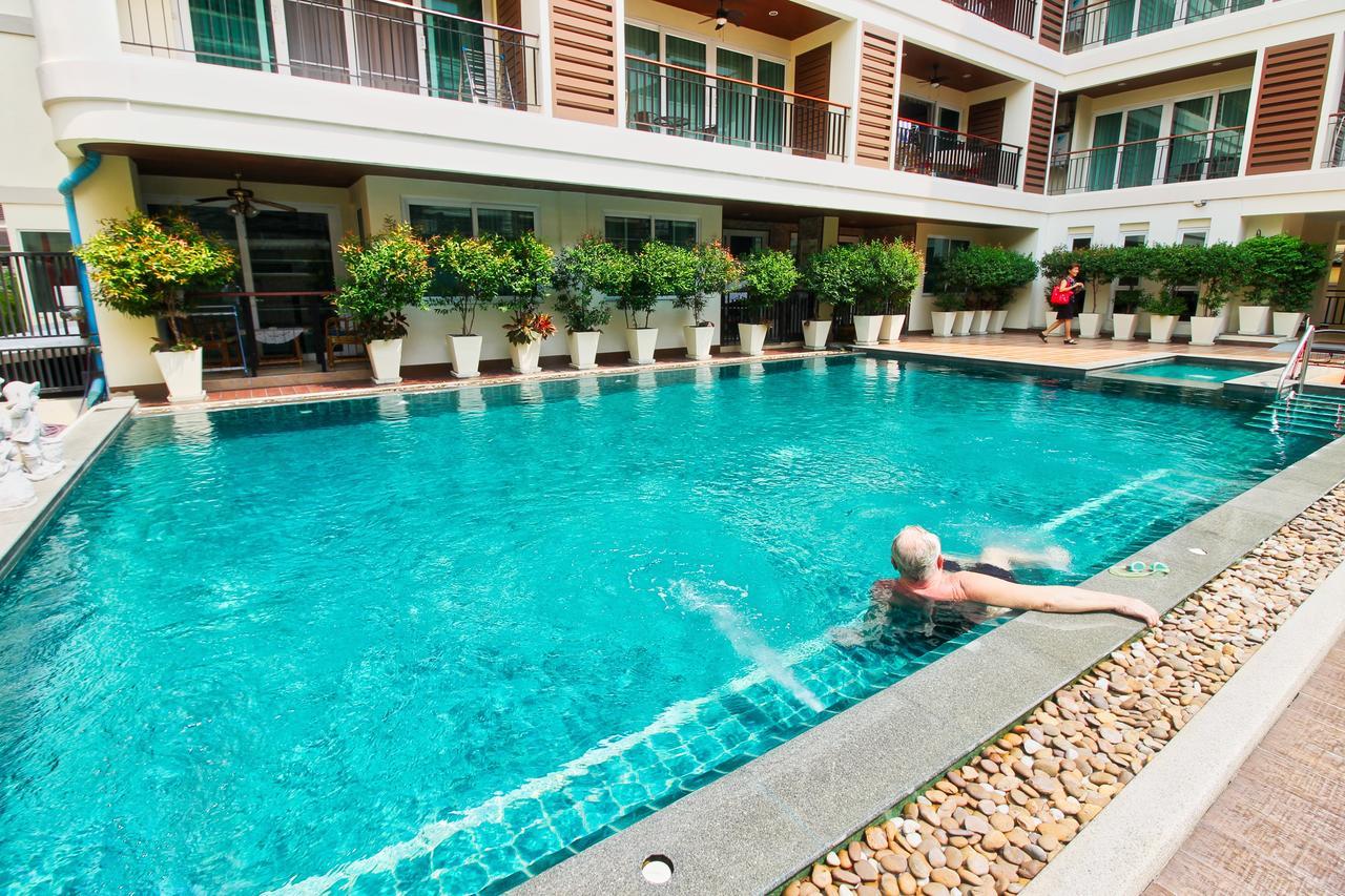 The Paradise Jomtien Beach Exterior photo