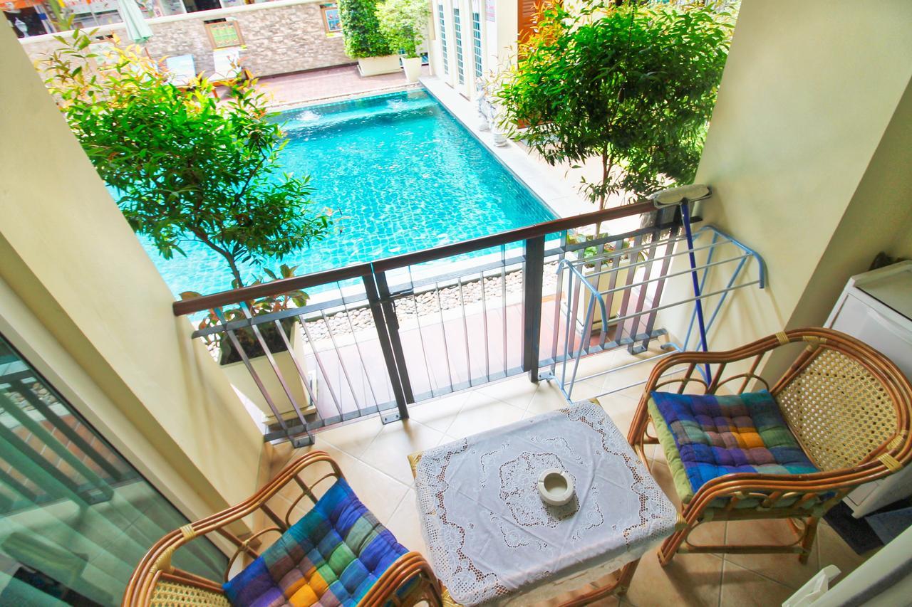 The Paradise Jomtien Beach Exterior photo